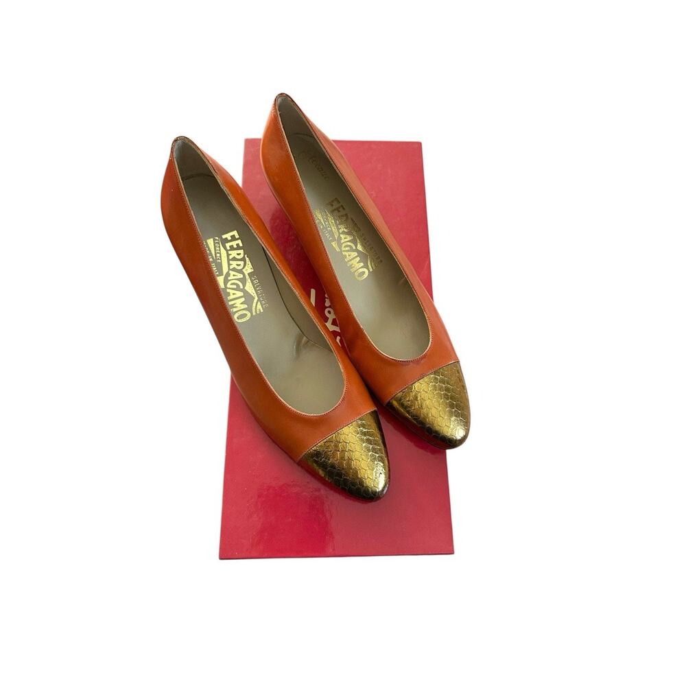 Salvatore Ferragamo Rust & Bronze Toe Textured Pumps 6.5 AA New In Box Italy - Picture 2 of 6